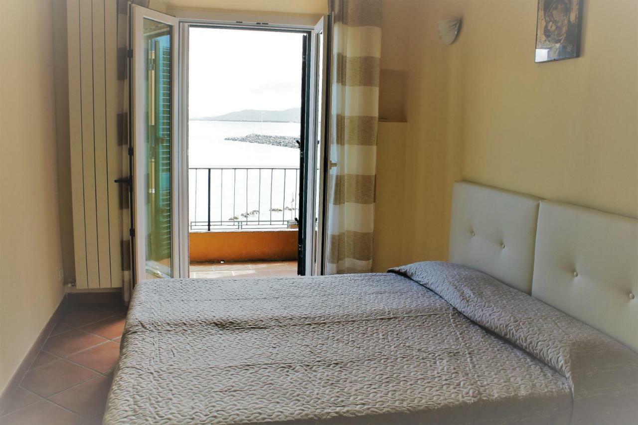 Ferienwohnung Casa La Marinella Porto Santo Stefano  Exterior foto